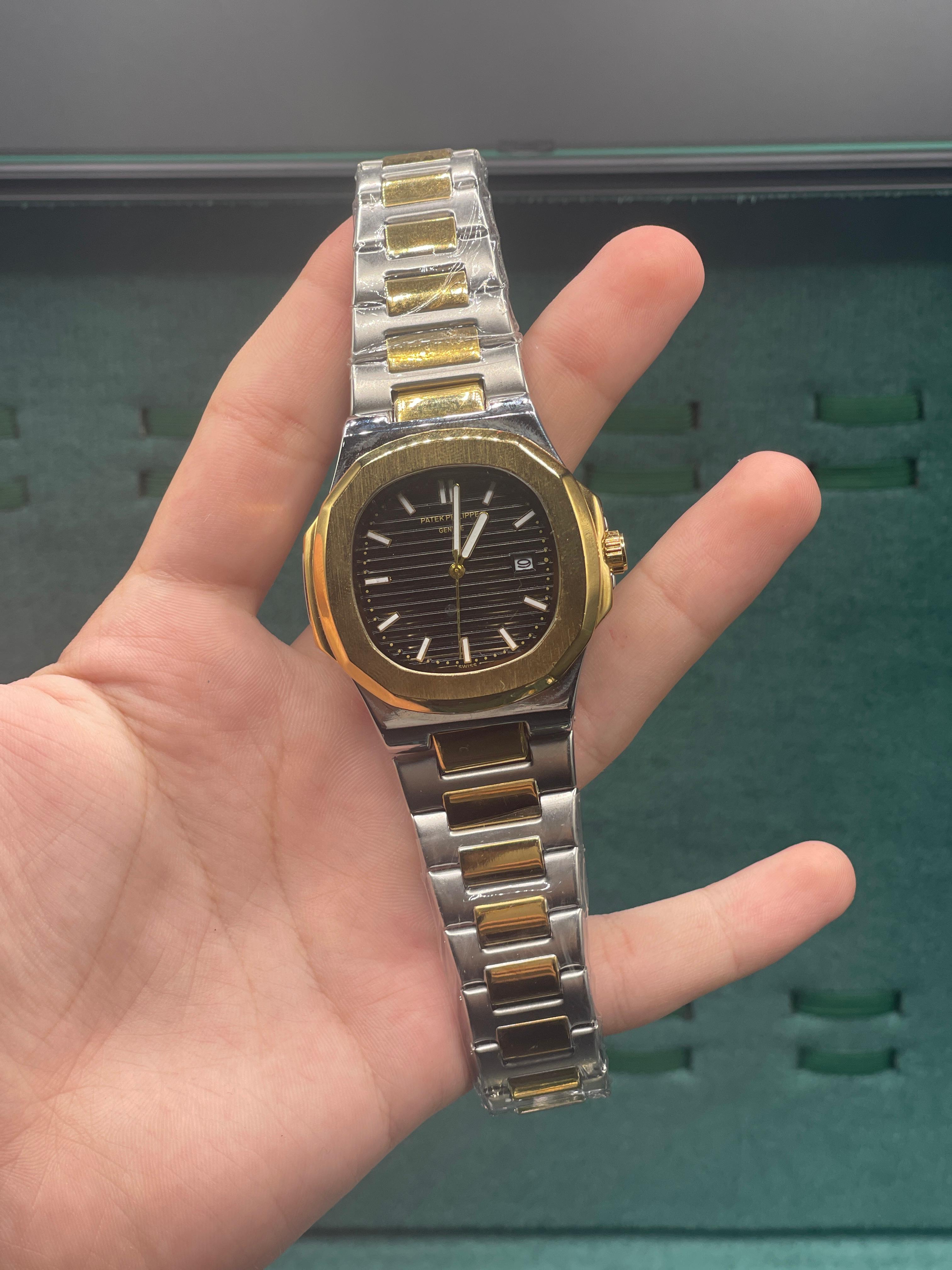 PTK Two Tone Luxury Sports Watch With Black Textured Dial With A Golden Bezel