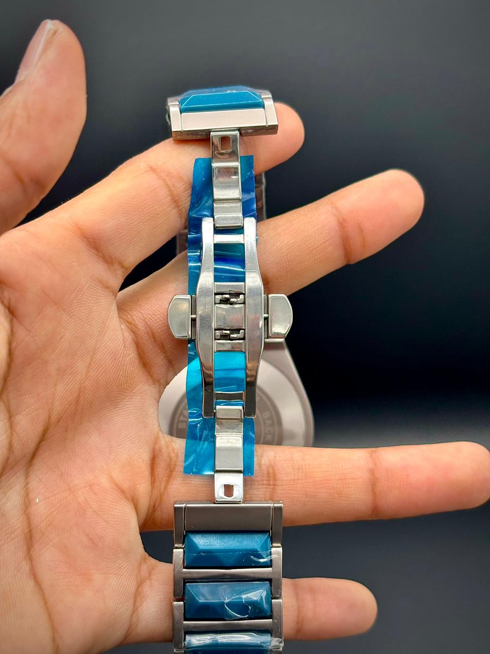 Hb Two-Tone Chain With Blue Dial Watch.