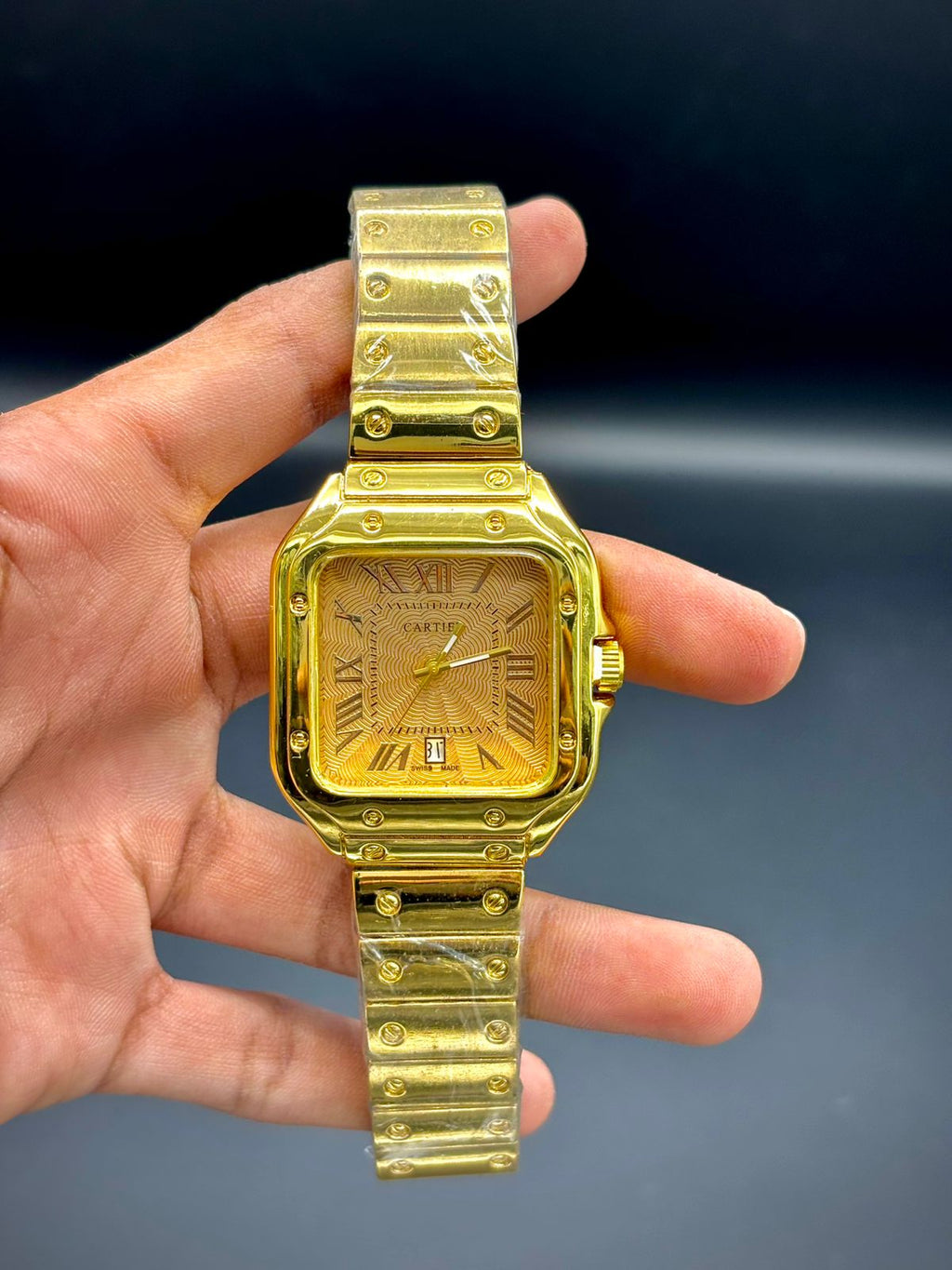 CTR Luxury Gold Square Watch – Gold Dial Roman Numbers | Premium Metal Bracelet