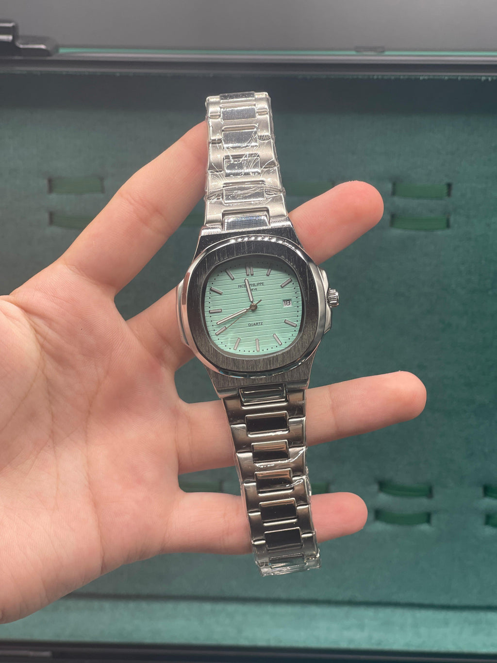 PTK Stainless Steel Luxury Sports Watch with Mint Green Textured Dial, Integrated Bracelet, and Octagonal Case