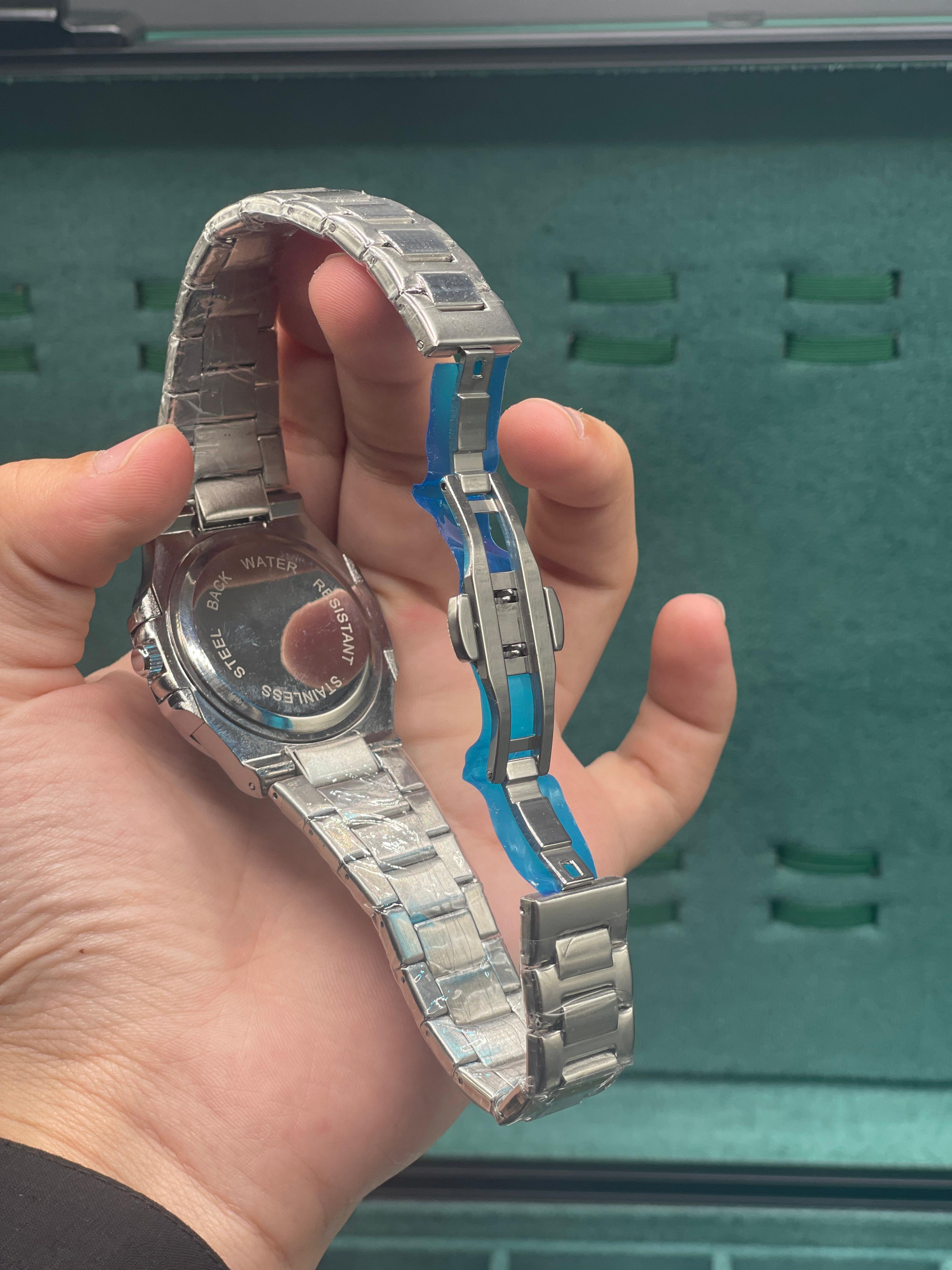 PTK Stainless Steel Luxury Sports Watch with Mint Green Textured Dial, Integrated Bracelet, and Octagonal Case