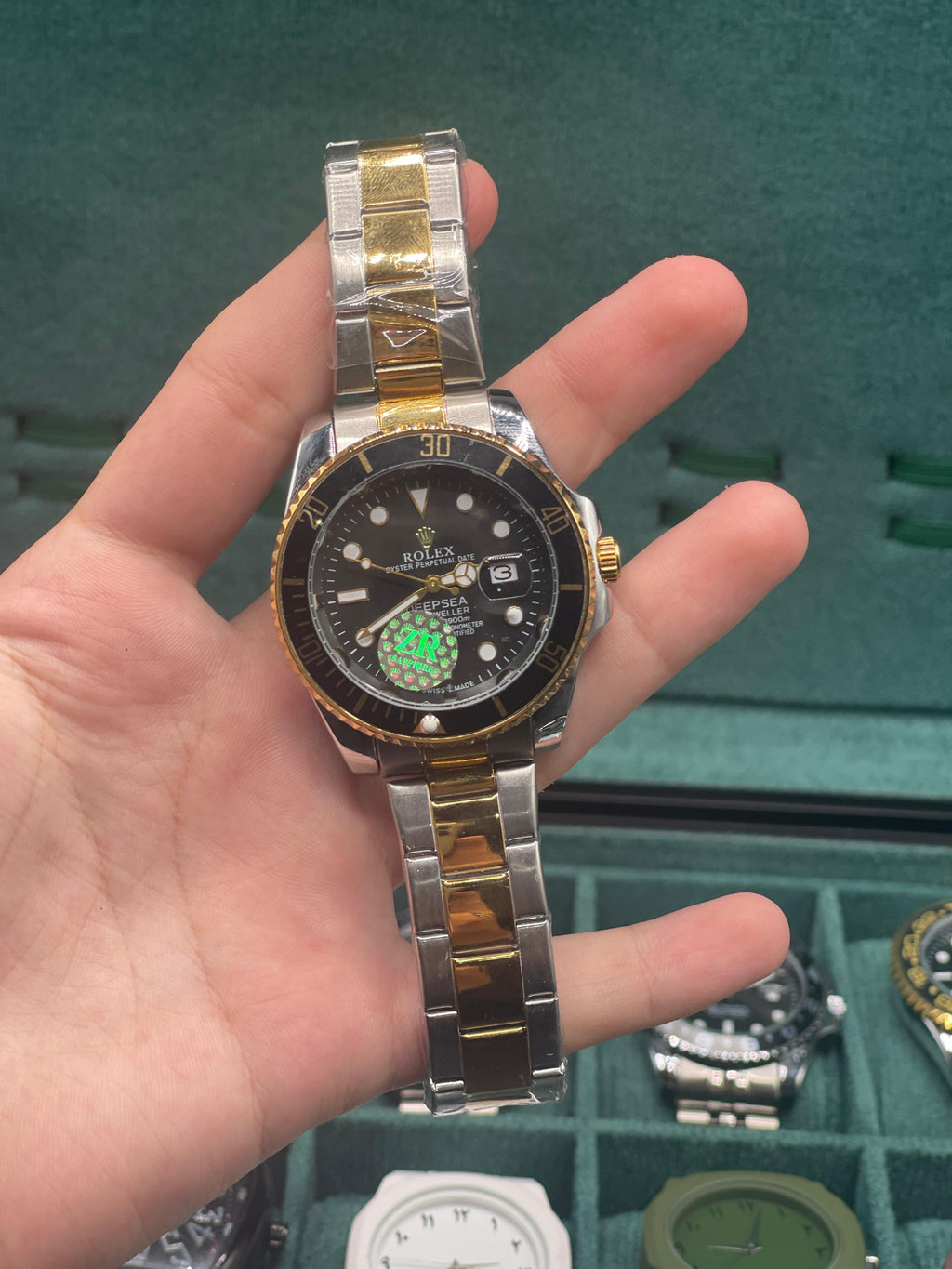 RLX Two-Tone Black Dial Diver Watch — Gold Bezel + Steel Oyster Bracelet Luxury Edition