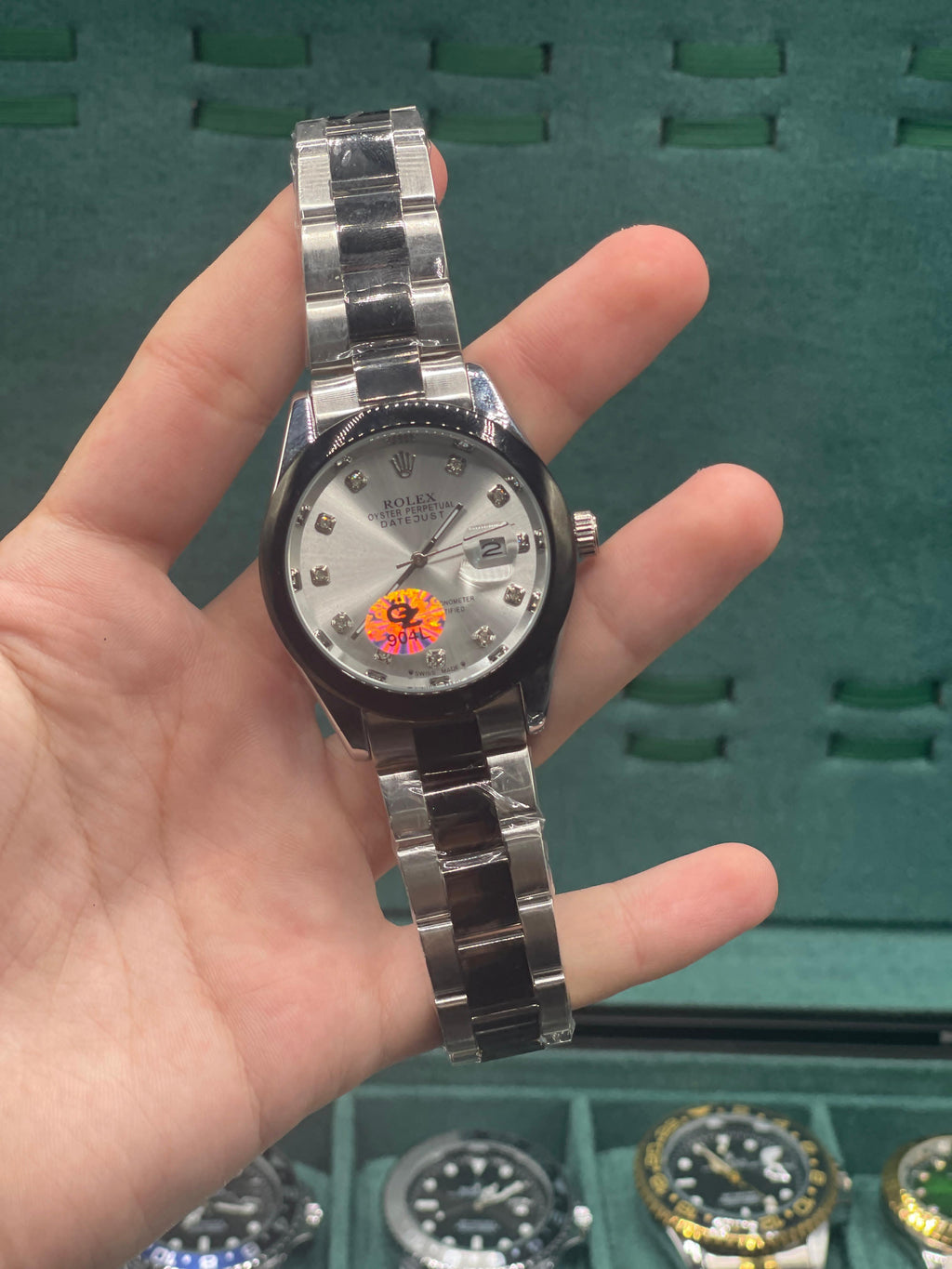 RLX : Diamond Markers Silver Dial Watch — Black Bezel Steel Chain with Date Lock