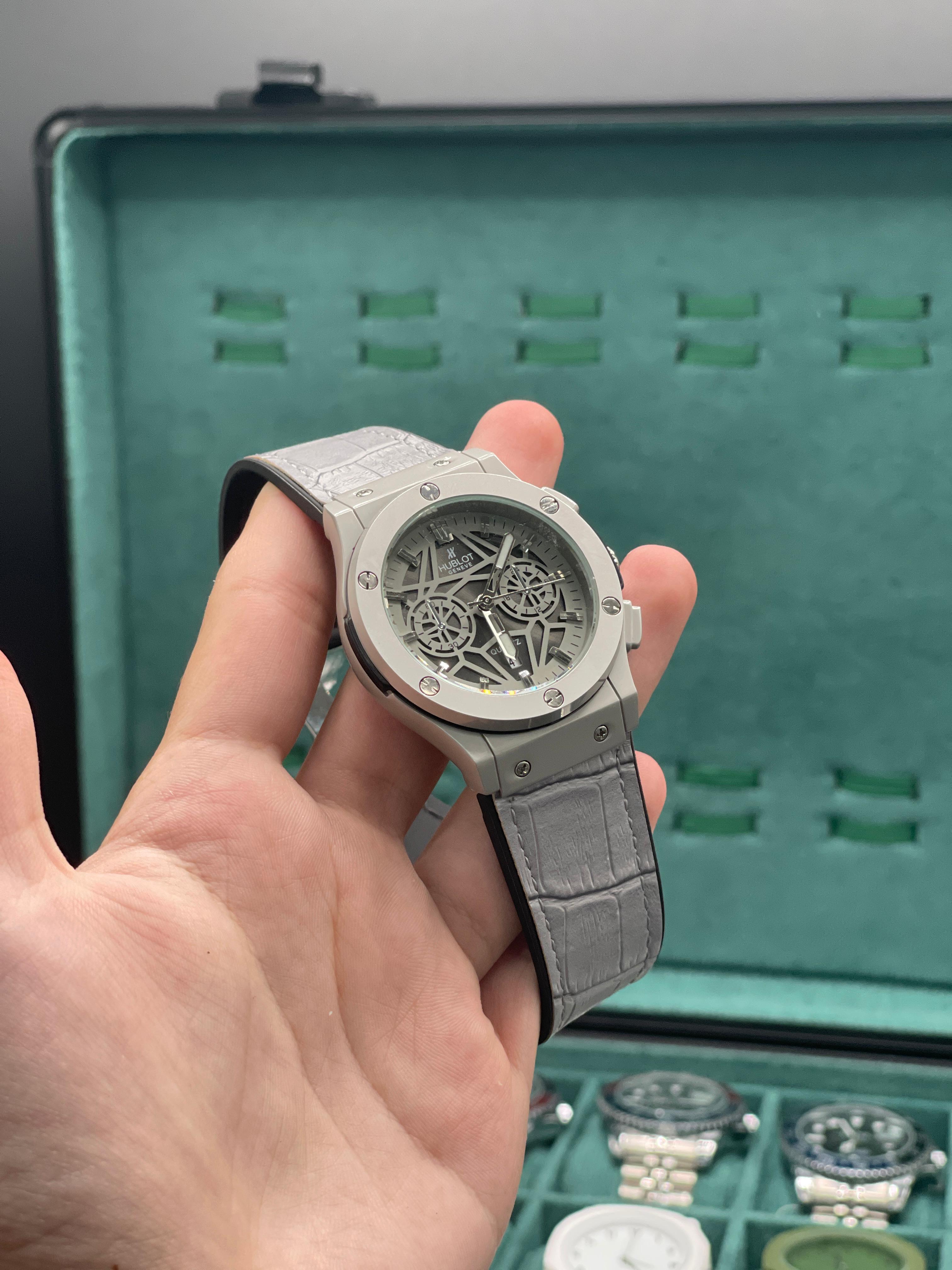 HB Matte Gray Chronograph Watch with Textured Dial and Leather Strap