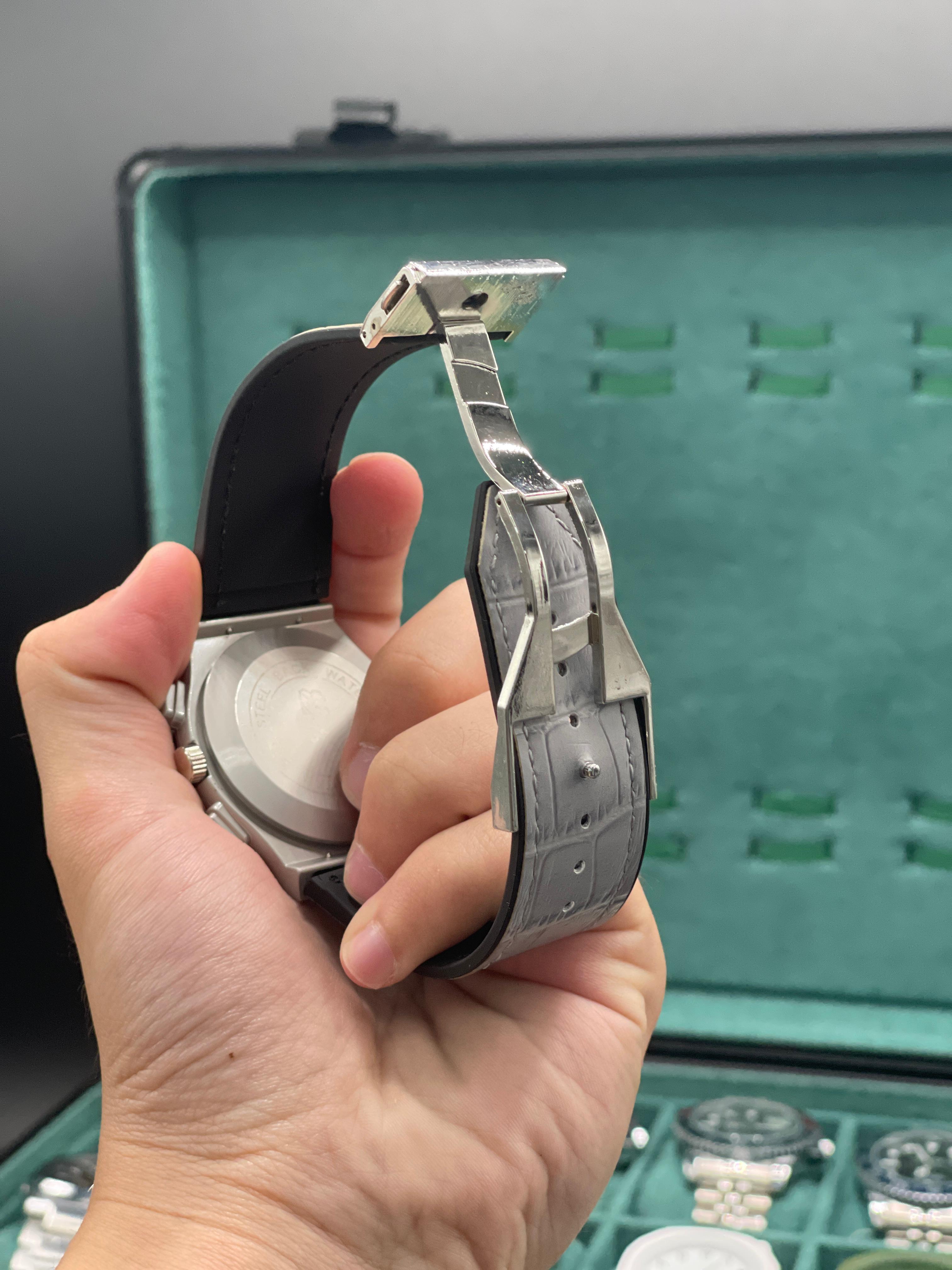 HB Matte Gray Chronograph Watch with Textured Dial and Leather Strap