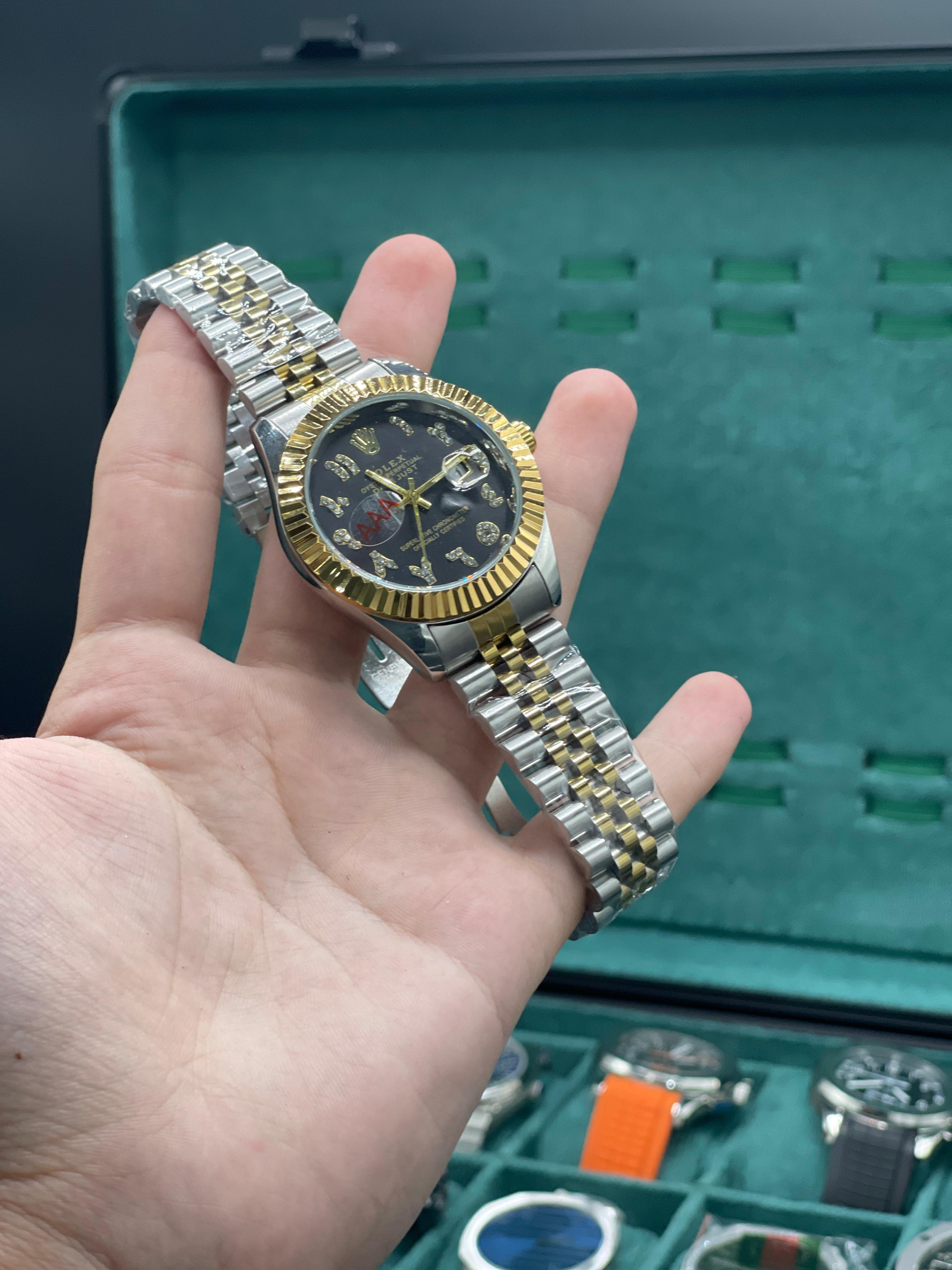 RLX Two-Tone Luxury Dress Watch with Black Diamond Numeral Dial, Fluted Gold Bezel, and Jubilee Bracelet