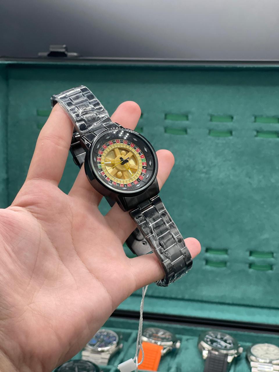 Casino Black Chain With Rotating Casino Dial.